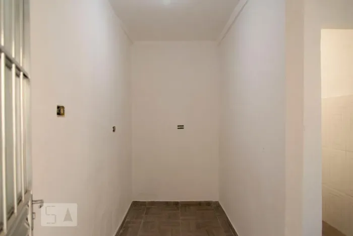 Casa à Venda - Vila Ema, 5 Quartos, 300 m2