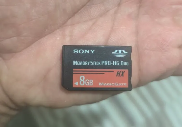 Cartão Memória sony Stick pro hg- Dua