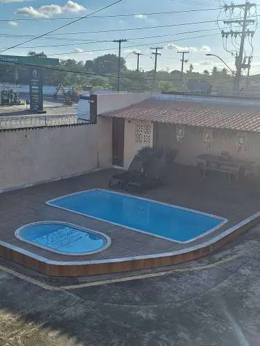 Alugo apartamento- Santo Estevão.
