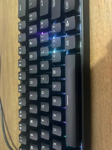 Teclado Mecânico Magnético Aula Win60 HE 60% - DEFEITO NO RGB