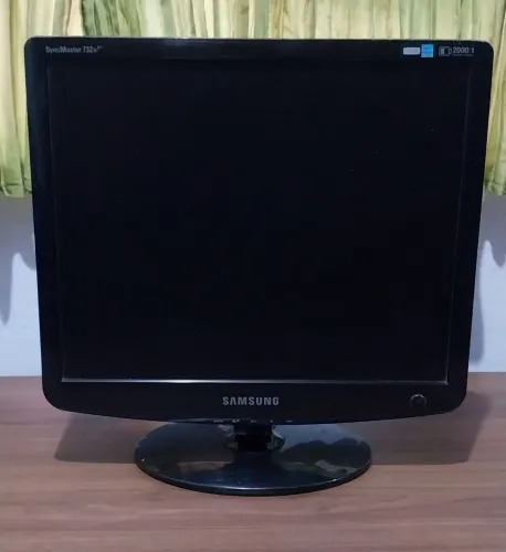 Monitor Samsung 17 polegadas