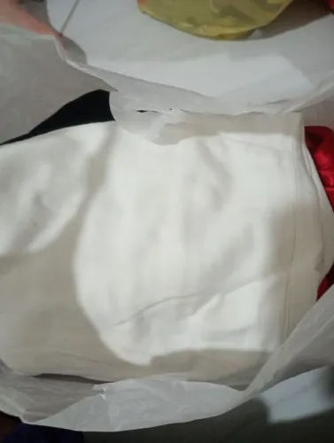 Roupas variadas