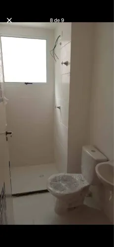 Alugo apartamento 2 quartos/ boa localização 