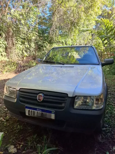 Fiat Uno Mille Celeb. WAY Econ. 1.0 F.flex 4P 2013
