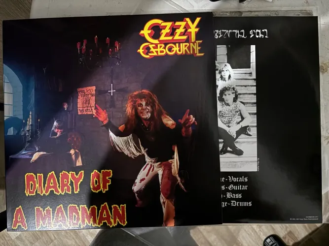 Ozzy Osbourne - Diary of a Madman