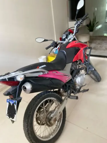 Moto Broz 150cc 2013 única Dona
