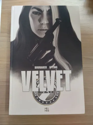 Velvet - Ed Brubaker