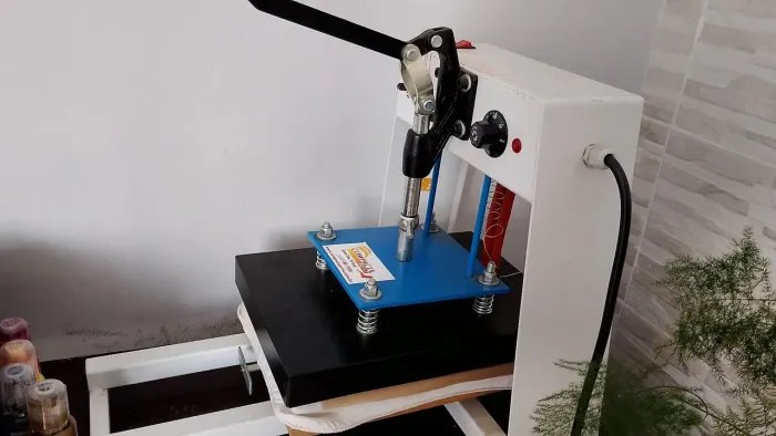 800 reais  máquina de estampar camiseta compacta print 