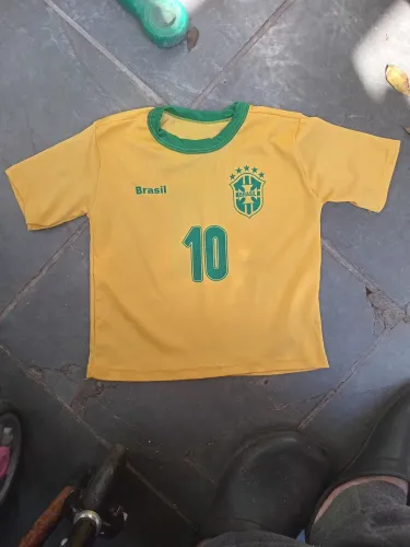 CAMISETA DO BRASIL,, INFANTIL ATÉ 4 ANOS. NOVA. VAMOS COMEMORAR A COPA!