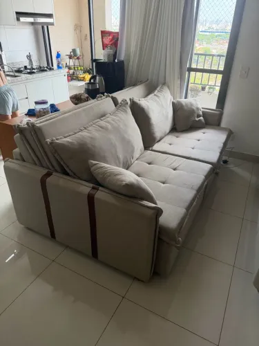 Sofá retrátil 2,20m semi novo