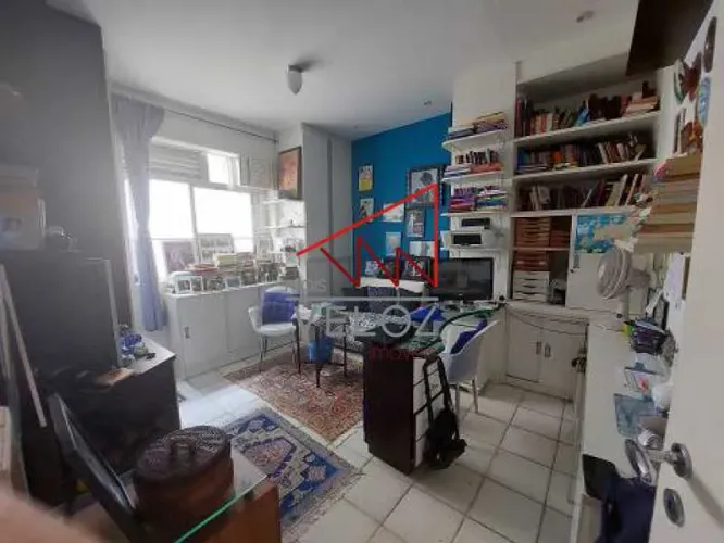 Apartamento - Padrão / Residencial / Leblon