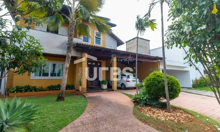 Sobrado à venda no Jardins Florença Goiânia 4 quartos | Condomínio fechado | 259 m² const