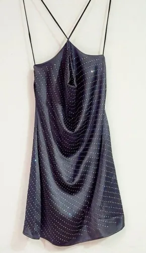 Vestido preto cetim com stras