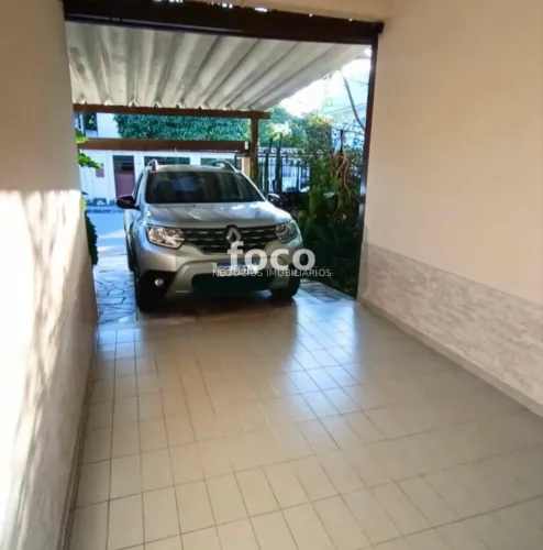 Casa térrea super conservada à venda em Nova América, Vila Velha.