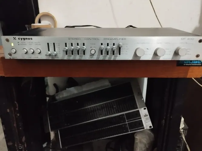 Pré amplificador Cygnus cp400