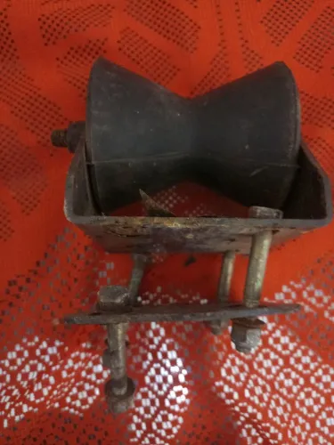 Kit rolete com suporte de borracha.