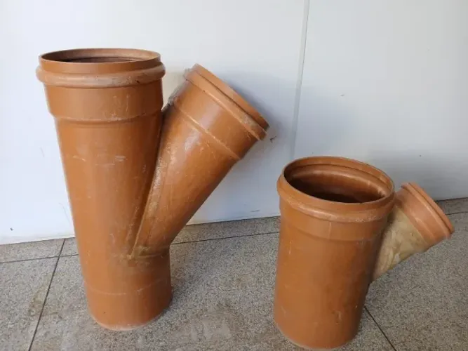Junção Y PVC SR - Cor Ocre