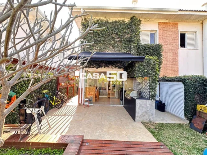 Casa de condomínio à venda no Parque Xangrilá!