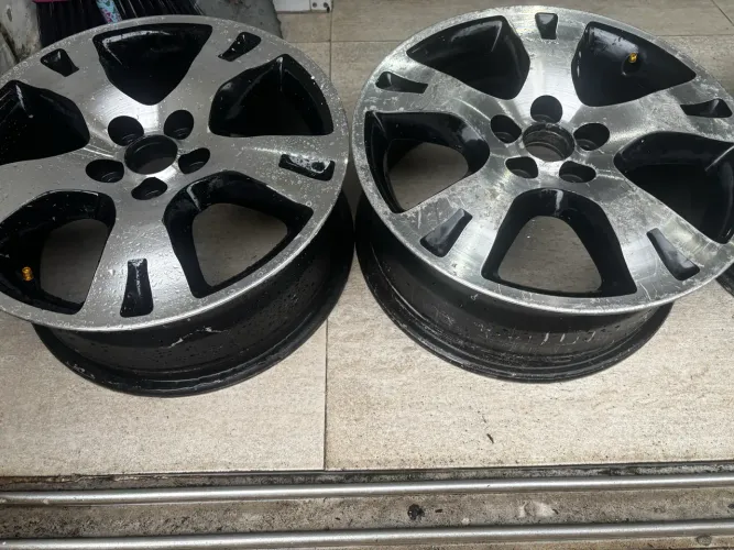 Roda liga leve aro 16 5x100