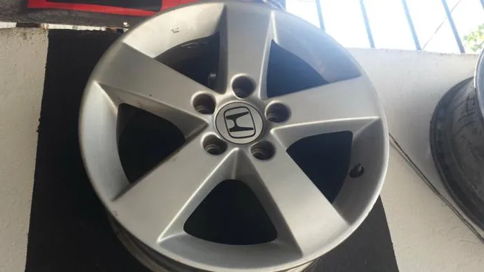 Roda aro 16 New Civic Prata Honda 5x114 avulsa estepe