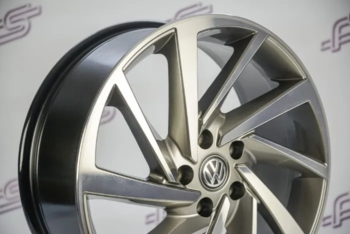 Roda VW Polo Grafite Diamantado 5x112 - 18x7 Offset 40 (Nv)