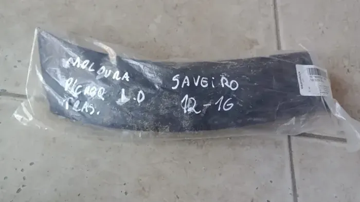 Moldura Para-choque traseiro Saveiro 2012 / 2016 Lado direito
