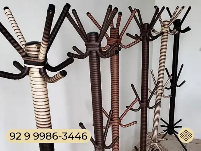 Cabide Suporte para bolsas e roupas cabideiro