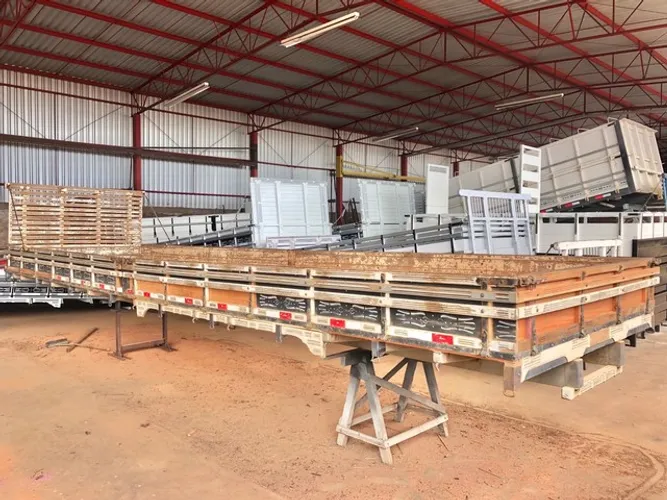 CARROCERIA MADEIRA BITRUCK 9,50