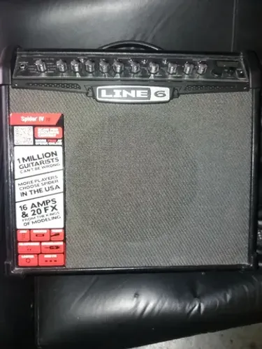 Amplificador Spider 4 Line6 Celestion 75 watts