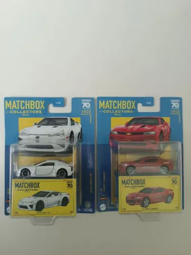 Miniaturas Matchbox, modelos '12 Lexus LFA e '16 Chevy Camaro, escala 1:64