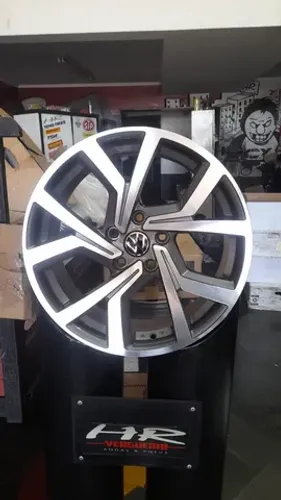 jogo de rodas jetta 17x7,5 5x112 et40 nova grafite diamantada