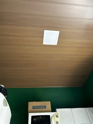 Forro em PVC e Divisórias em eucatex