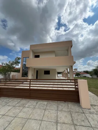 Casa em condomínio fechado no Green ville, próximo a João Pessoa
