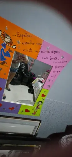 Espelho infantil decorado