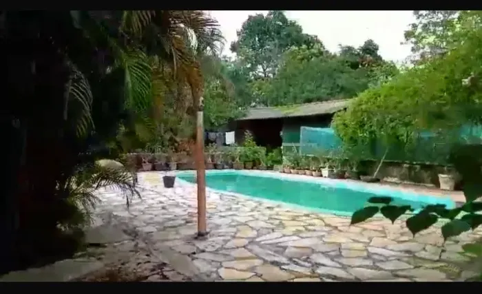 CHÁCARA ACONCHEGANTE A VENDA COXIPÓ D?OURO