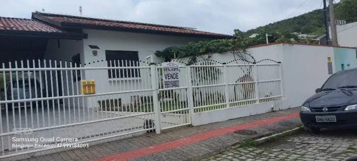 Casa 4 quartos Fazenda