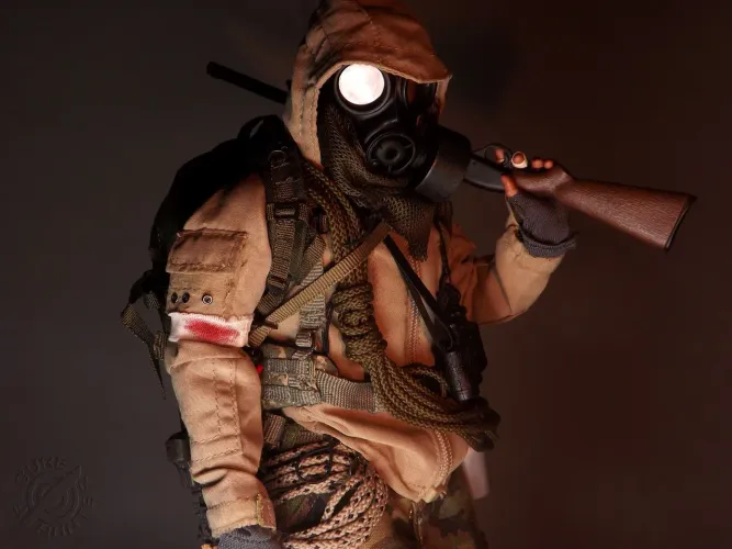 Boneco Soldado Militar 1/6 máscara gás 