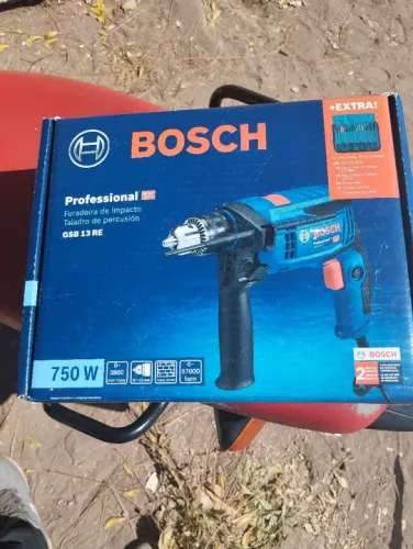 Furadeira de impacto Bosch GSB-13RE