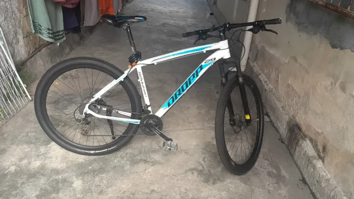 Bike aro 29 Drop, relação shimano 