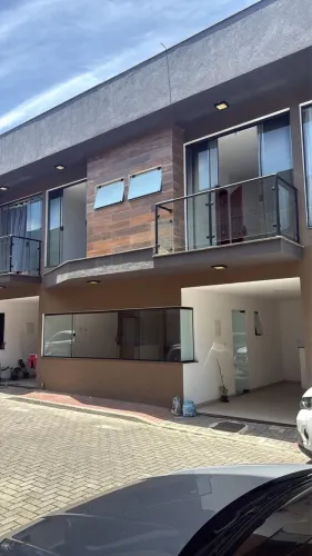 CASA LINDA PRÓX CENTRO DE C .G 