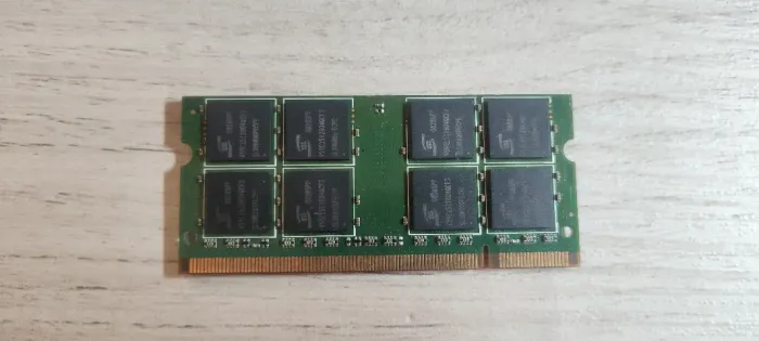 Memória DDR2 1Gb