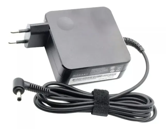 Carregador para Notebook Lenovo Ideapad 20V 65W Compatível com Modelos 320, 330, S145 etc