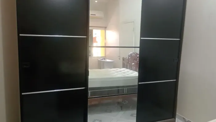 Roupeiro 3 portas 100% MDF com espelho 