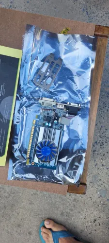 Placa De Vídeo Nvidia Galax Geforce 700 Series Gt 710 1gb