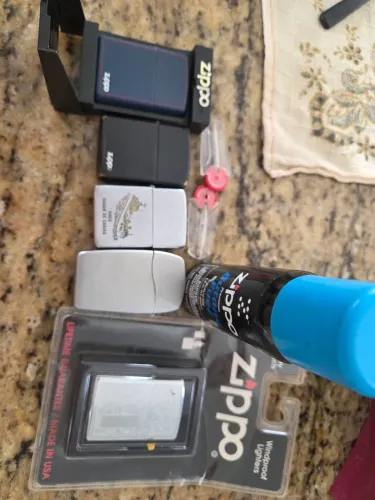 5 Lote ZIPPO - 1 Blu + Pedras