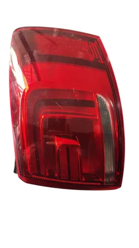 LANTERNA TRASEIRA DIREITA VW JETTA 2014 2015