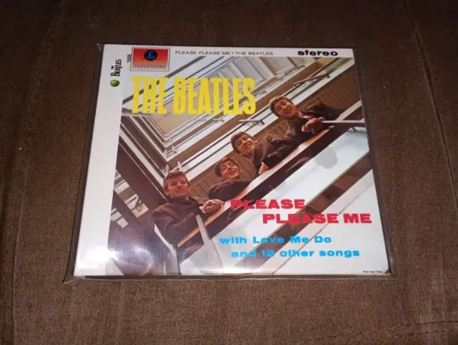 The Beatles - Please Please Me
