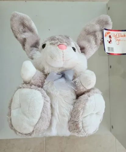 Boneco de pelúcia Coelho 