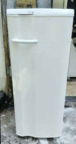 Geladeira Electrolux 280 Litros, Degelo Seco, Branca, Completa