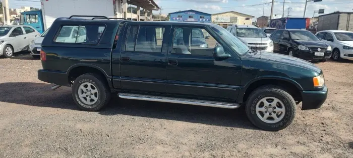 Chevrolet S10 P-up Luxe 2.5 4X2 CD TB MAX HST Dies 1997